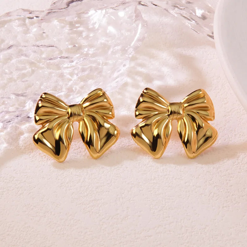 Classic Gold Bow Earrings