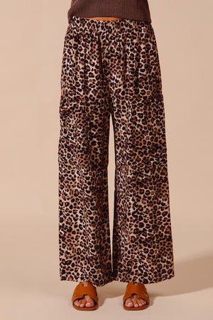 **Coming Soon**Leopard Wide Leg Big Patch Pocket Pants