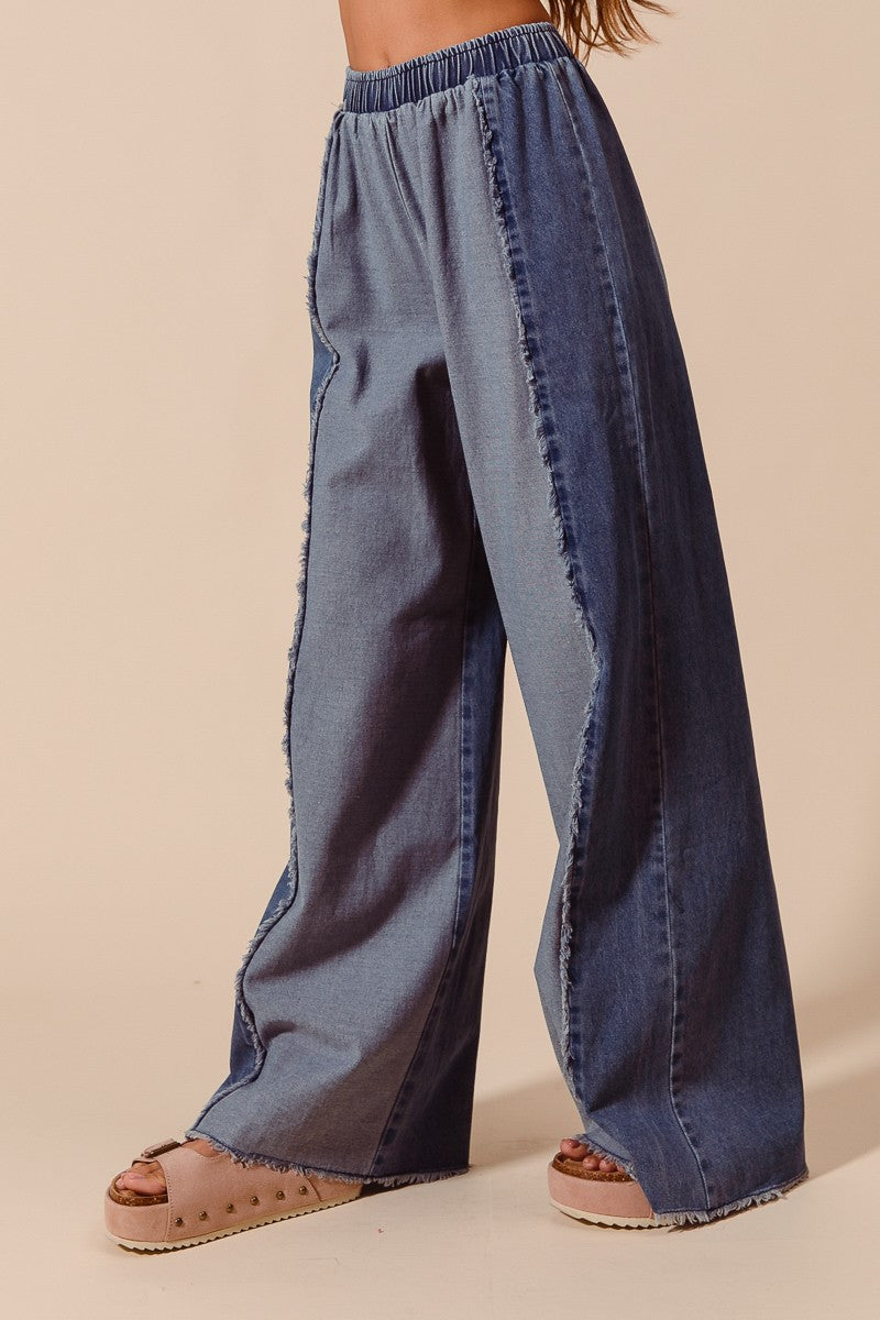 FRONT FRAYED CUT SEAM WIDE LEG WASHED DENIM JEANS