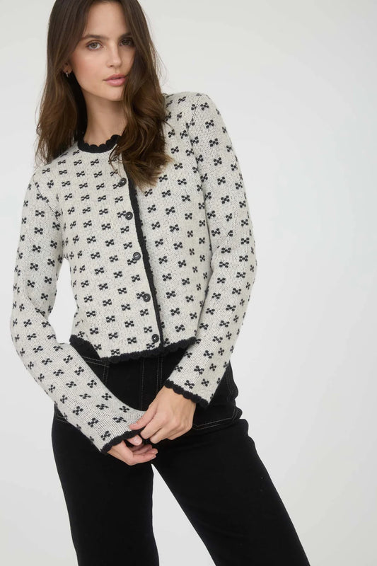 Scallop Trim Knit Cardigan