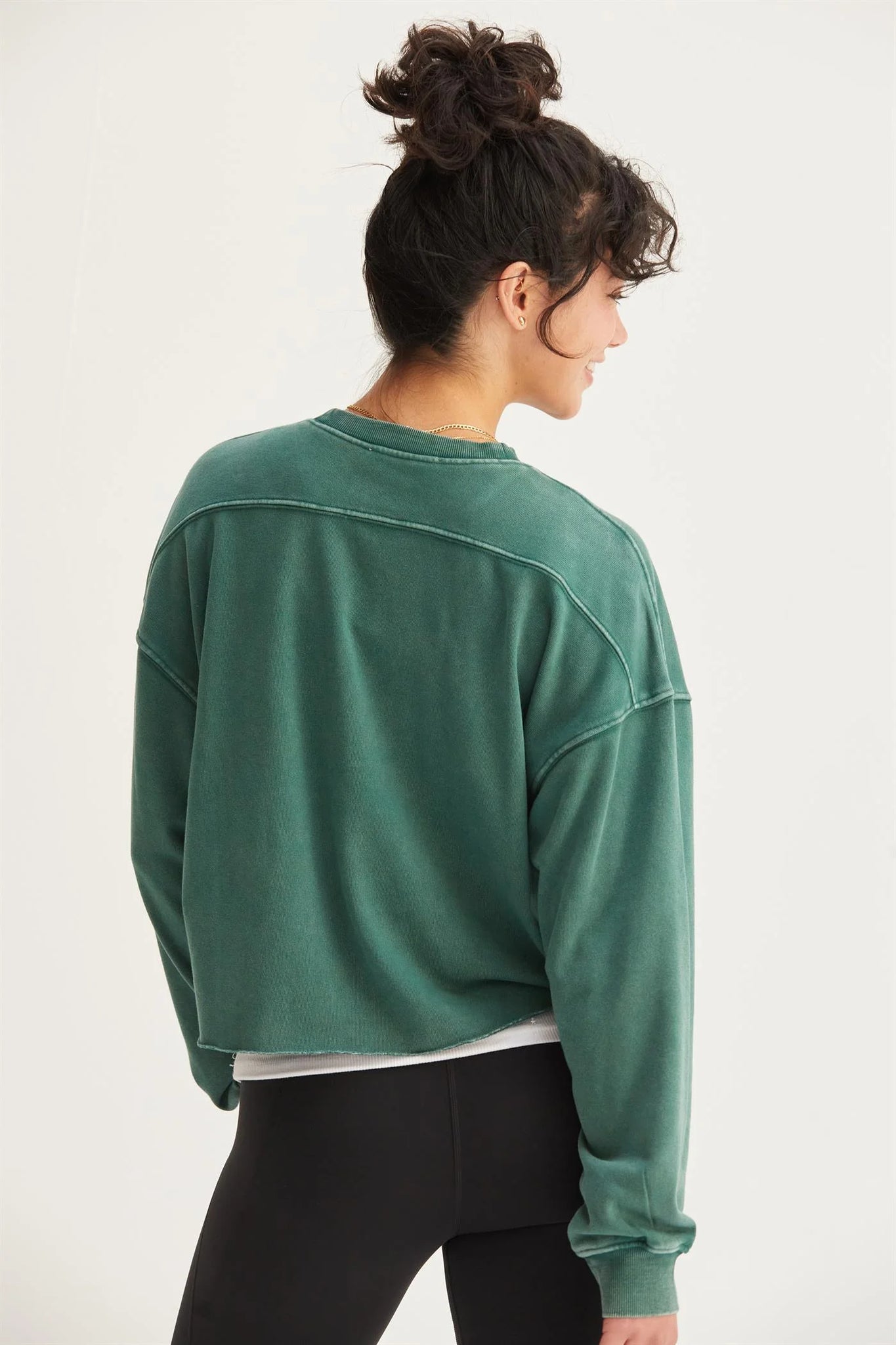 Haltom Cropped Crew Neck Sweatshirt With Raw Hem