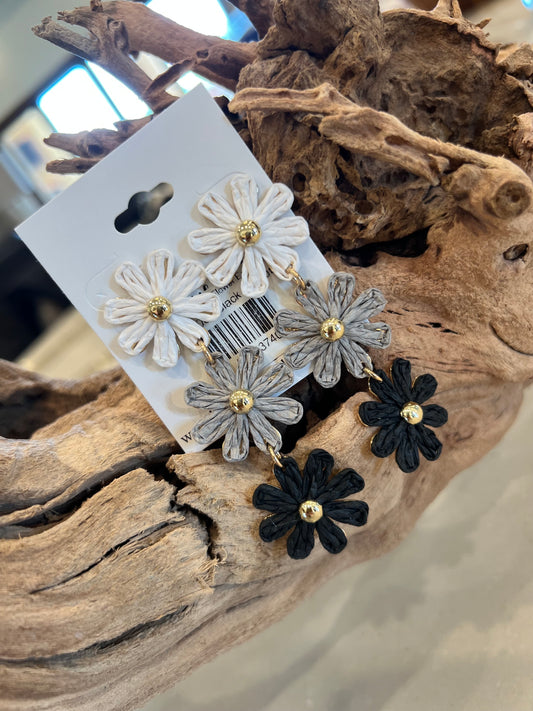 Raffia Triple Flower Earrings
