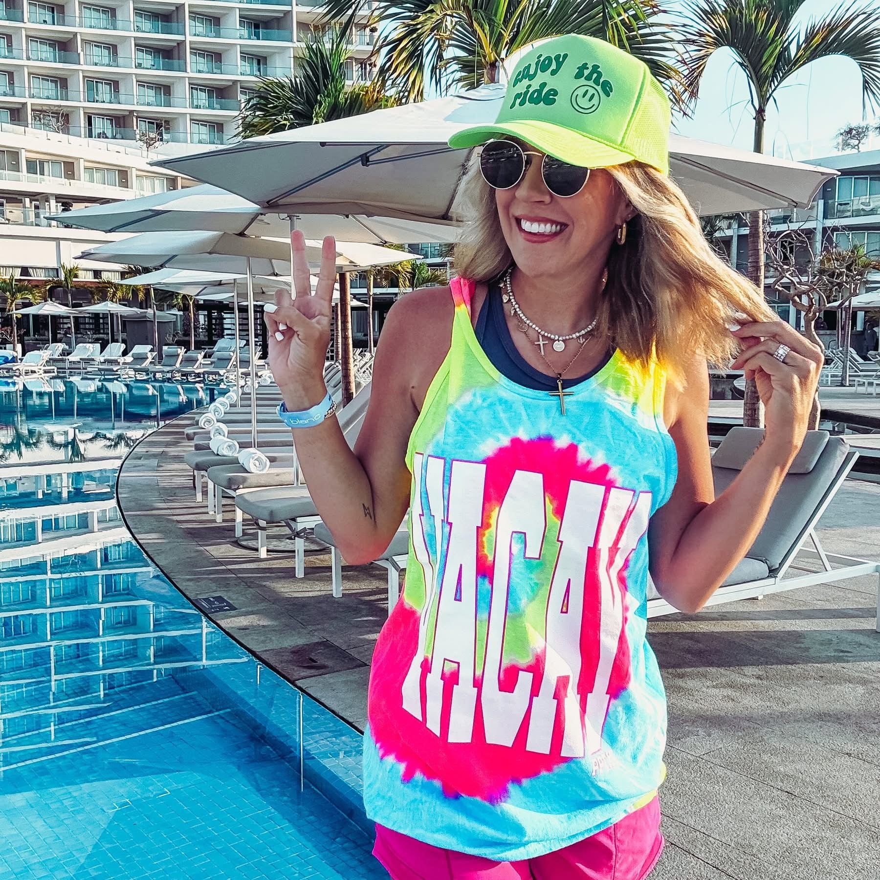 VACAY Graphic Tank