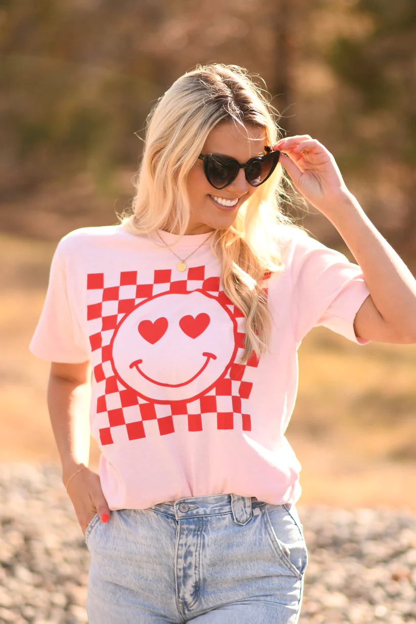 Heart Eyes Smiley Check Graphic Tee