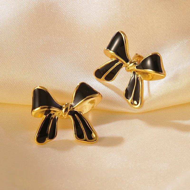 Gold Trim Bow Earring