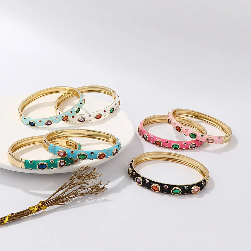 Inlaid Cubic Zirconia Gold Enamel Bangle