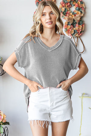 Ribbed Contrast Color V-Neck Top