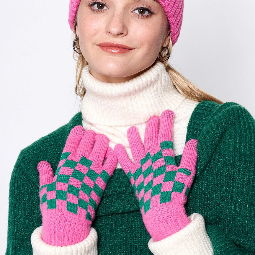 Checkerboard Pattern Gloves