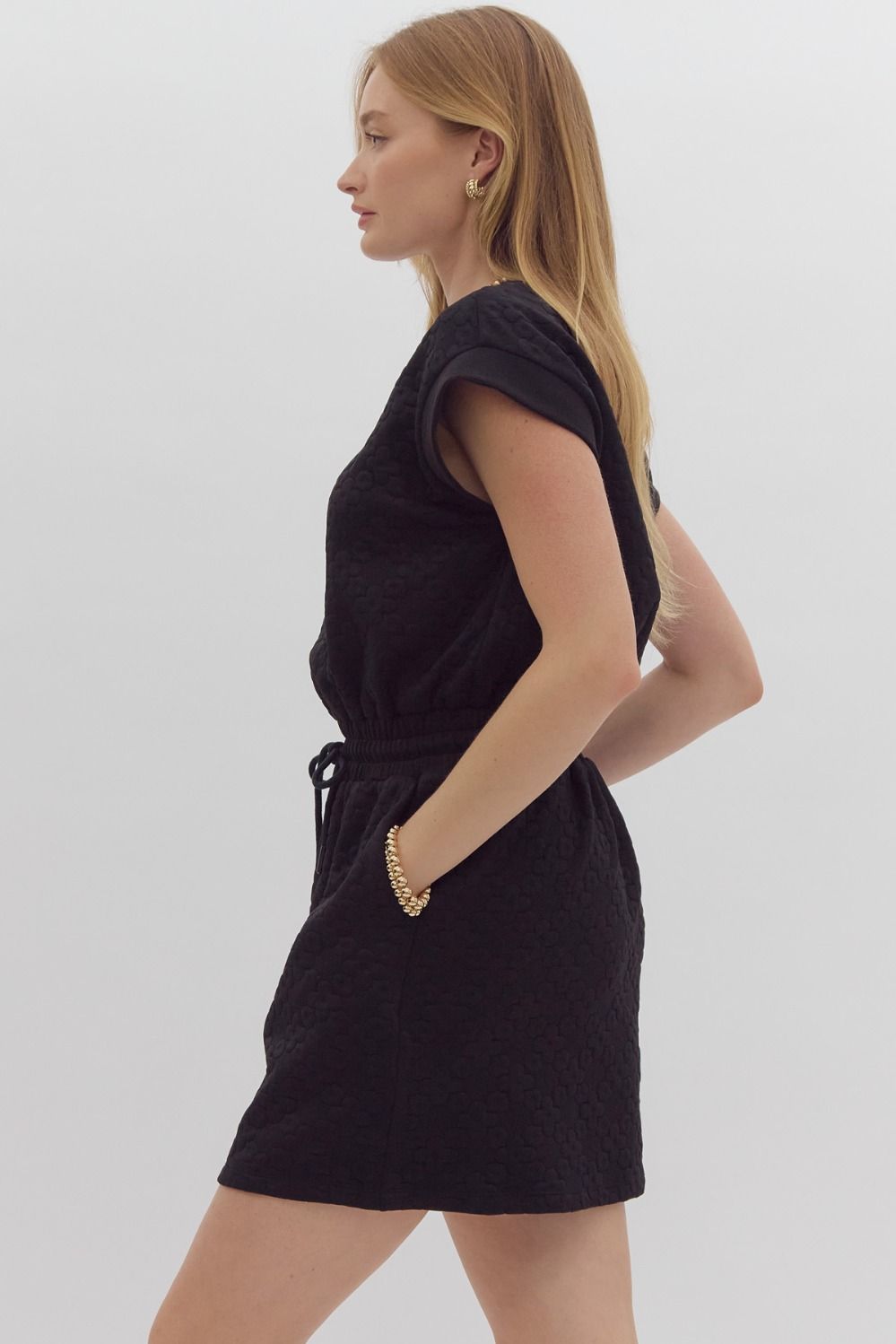 Entro Textured Short Sleeve Dress