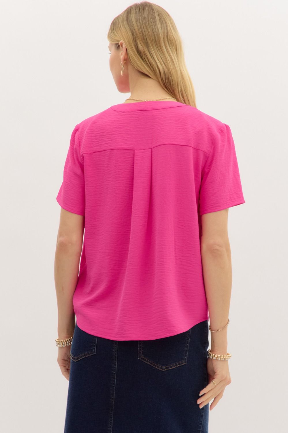 Entro Classic Split V-Neck Top