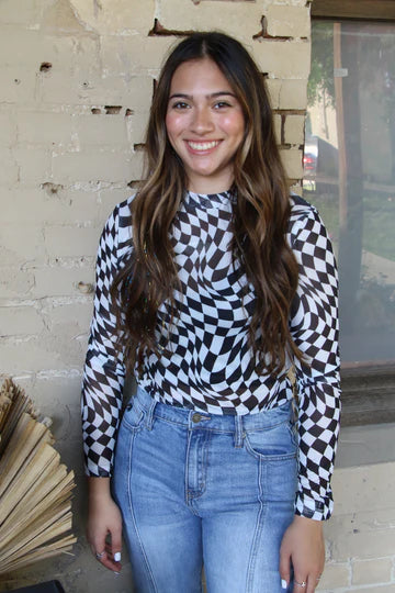 Wavy Check Print Mesh Top