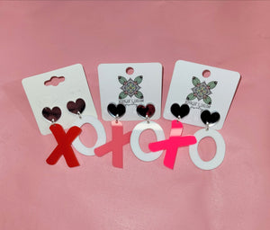 Valentine's X O on Heart Stud Acrylic Earring